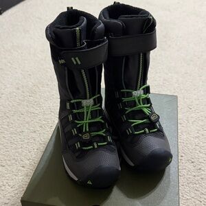 Keen Kids Black and Green Boots